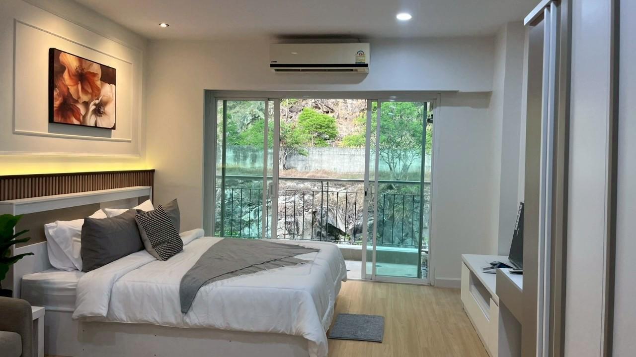Phanason The Green Place Condominium WR-03122 7