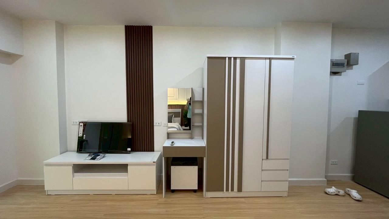 Phanason The Green Place Condominium WR-03122 8