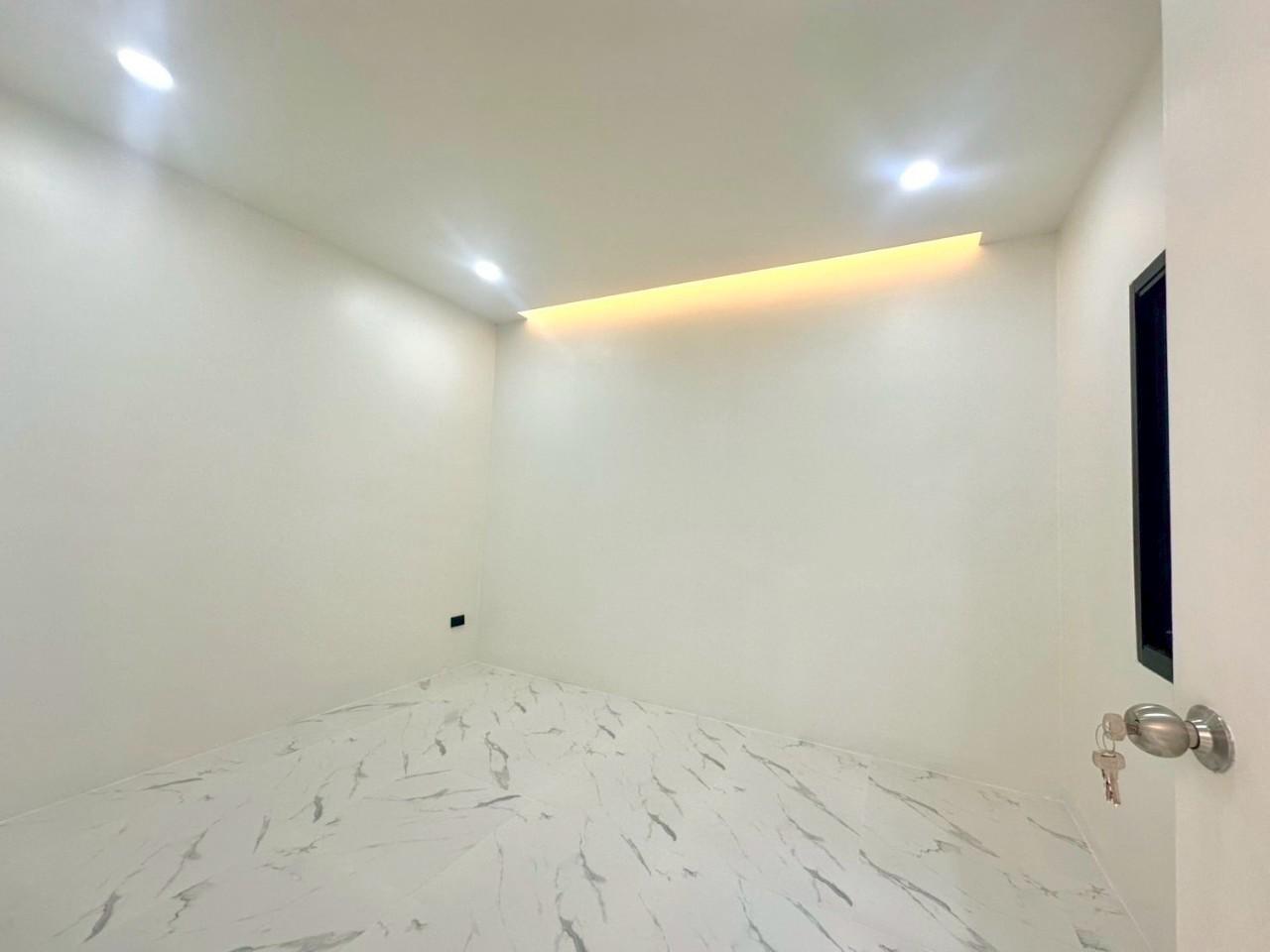 ทาวน์เฮ้าส์ชั้นเดียว โซนถลาง WR-03134 3