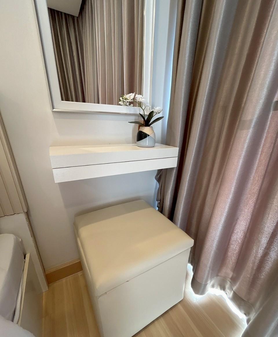 The Square Condominium WR-03150 5