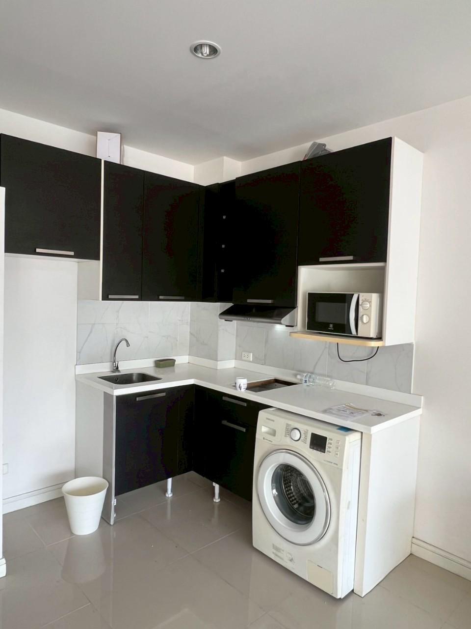 Chic Condominium WR-03155 8