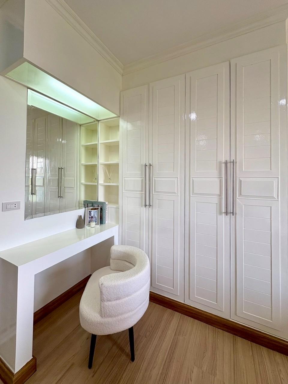 Phanason The Green Place Condominium WR-03175 6