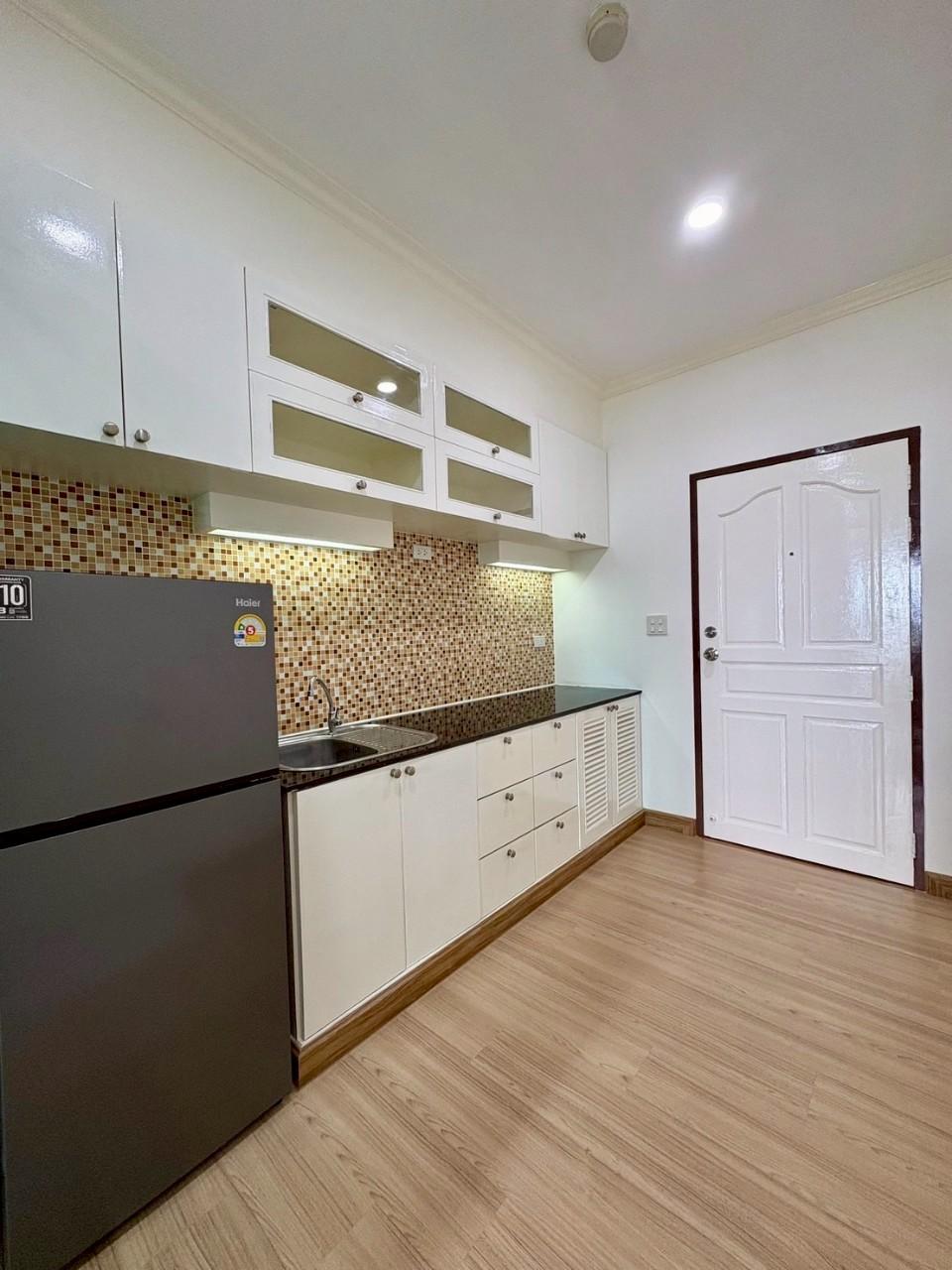 Phanason The Green Place Condominium WR-03175 7