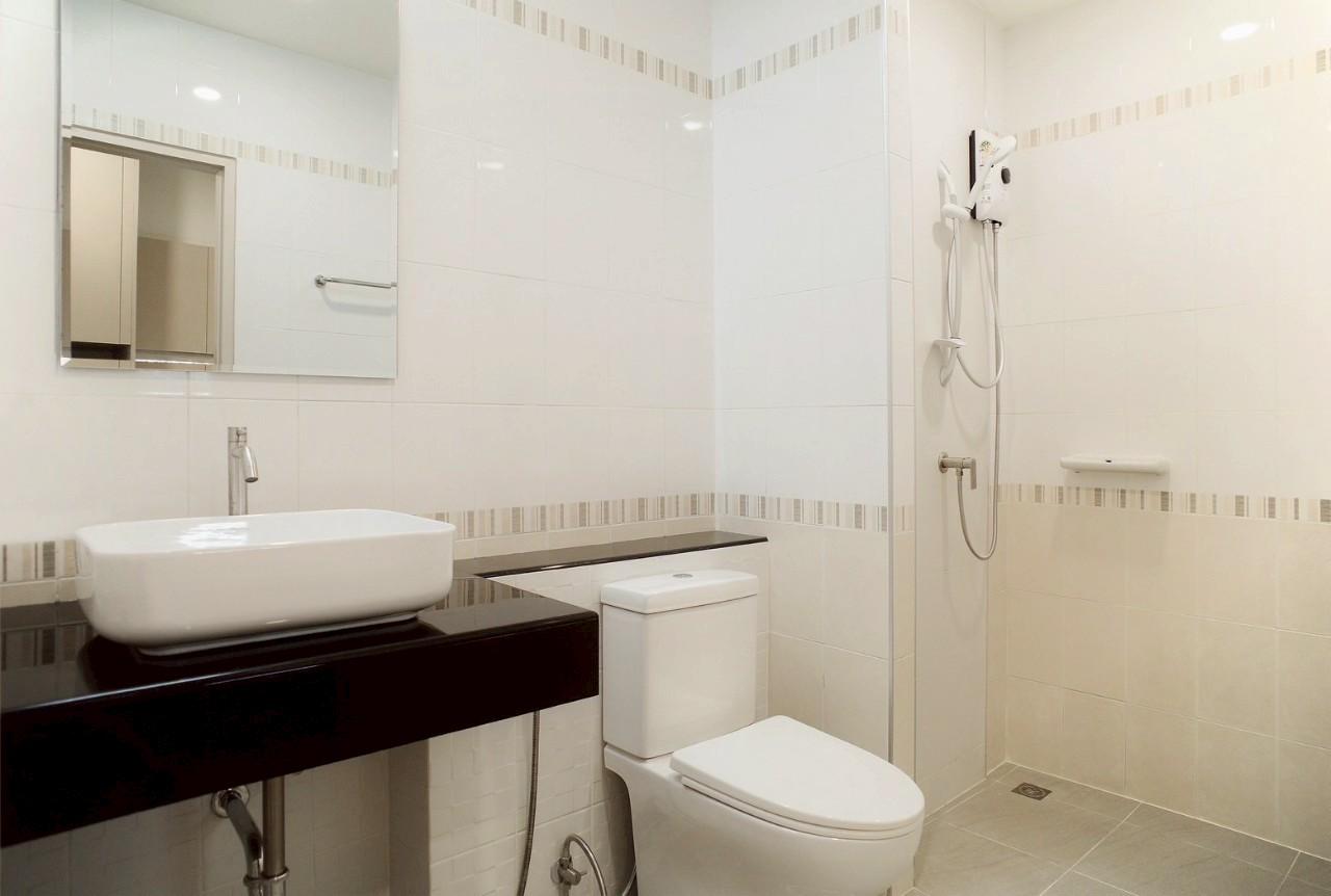 Phanason The Green Place Condominium WR-03192 11