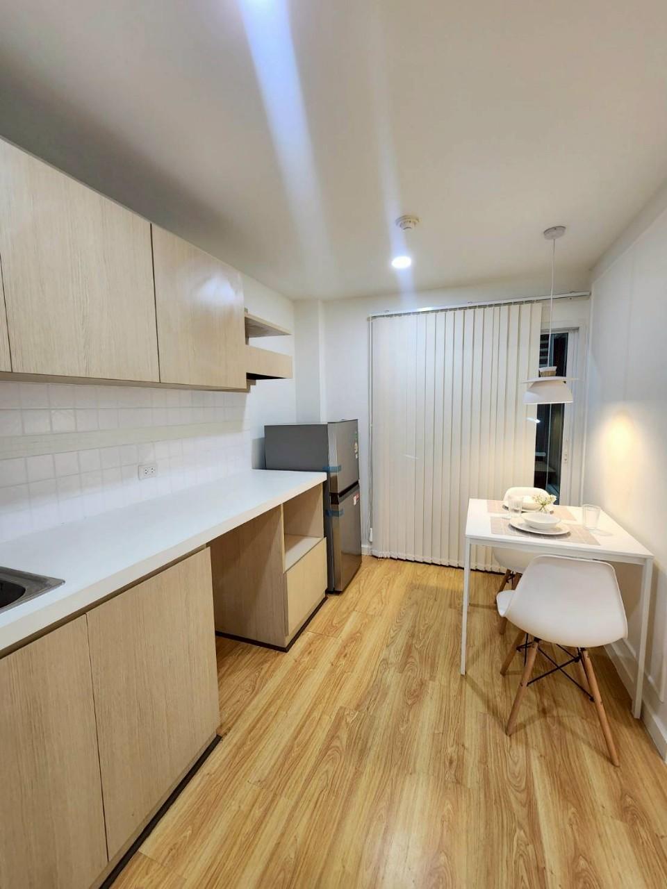 Plus Condo 1 WR-03209 8